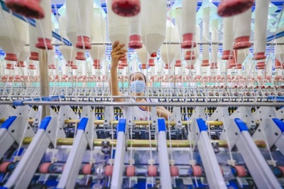 2023年博州工業(yè)經(jīng)濟(jì)穩(wěn)中向好 紡紗銷(xiāo)售推動(dòng)產(chǎn)業(yè)升級(jí)